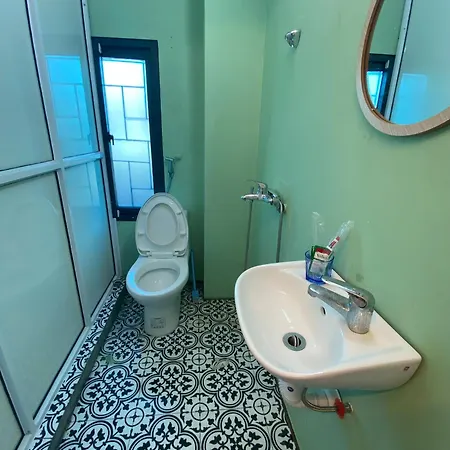 Michi Ly Nam De 100M Den Pho Duong Tau Apartment Hanoi Exterior photo