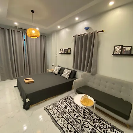 Michi Ly Nam De 100M Den Pho Duong Tau Apartment Hanoi Exterior photo