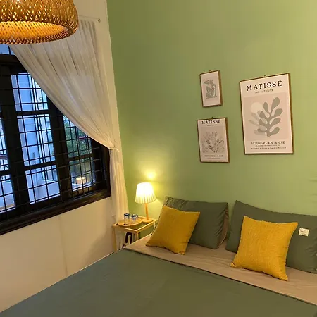 Michi Ly Nam De 100M Den Pho Duong Tau Apartment Hanoi Exterior photo