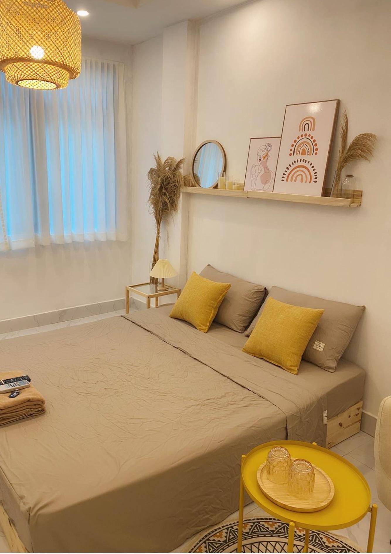 Michi Ly Nam De 100m Den Pho Duong Tau Hanoi